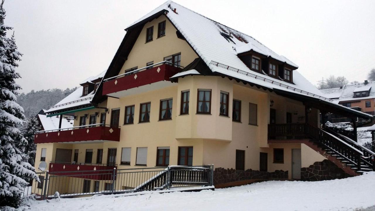 Hotel Landgasthof Zum Hirschen Hafenlohr Exterior foto